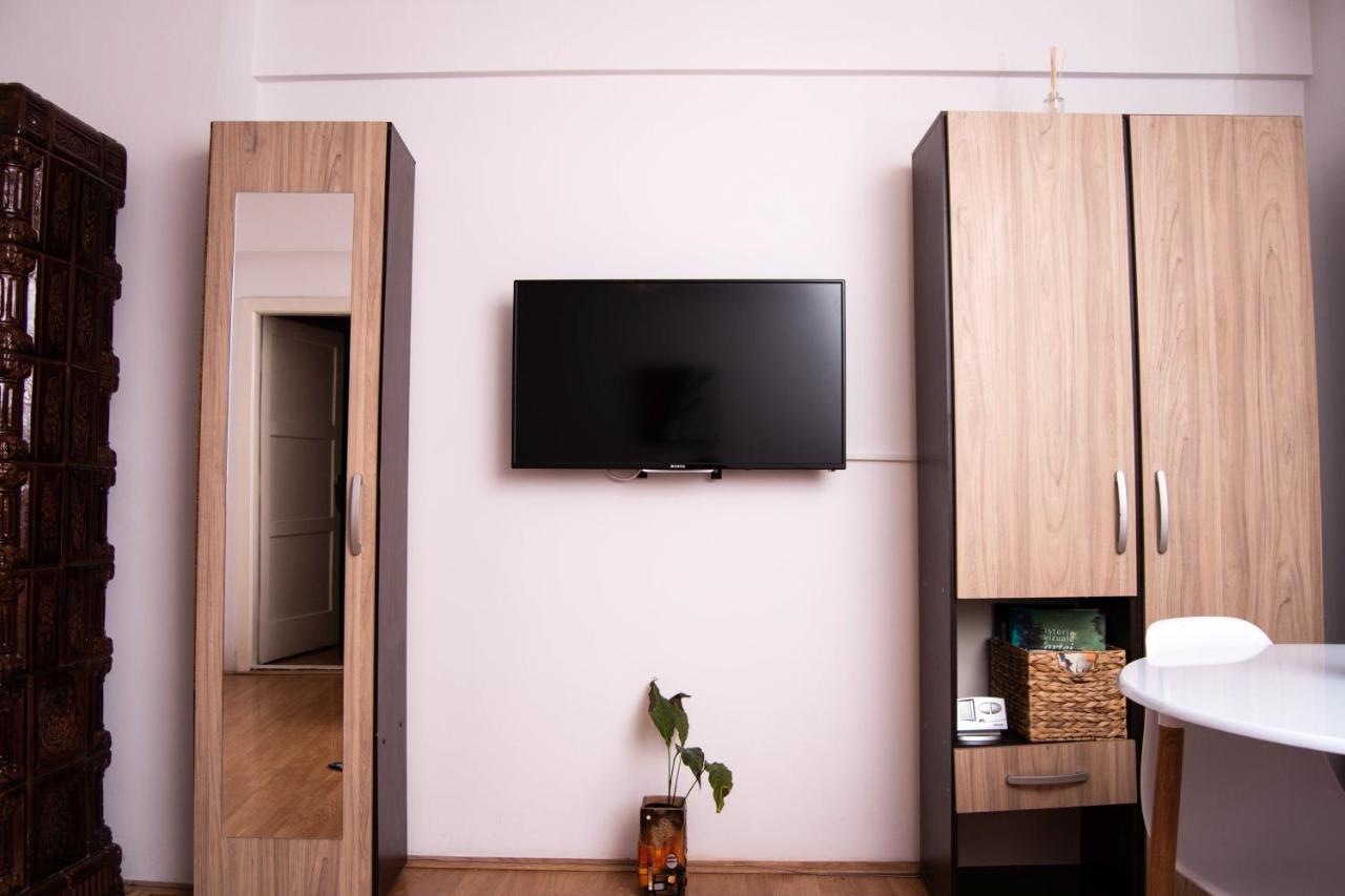 Butterfly Apartment-Hidden Gem In The Heart Of Târgu-Mureş מראה חיצוני תמונה